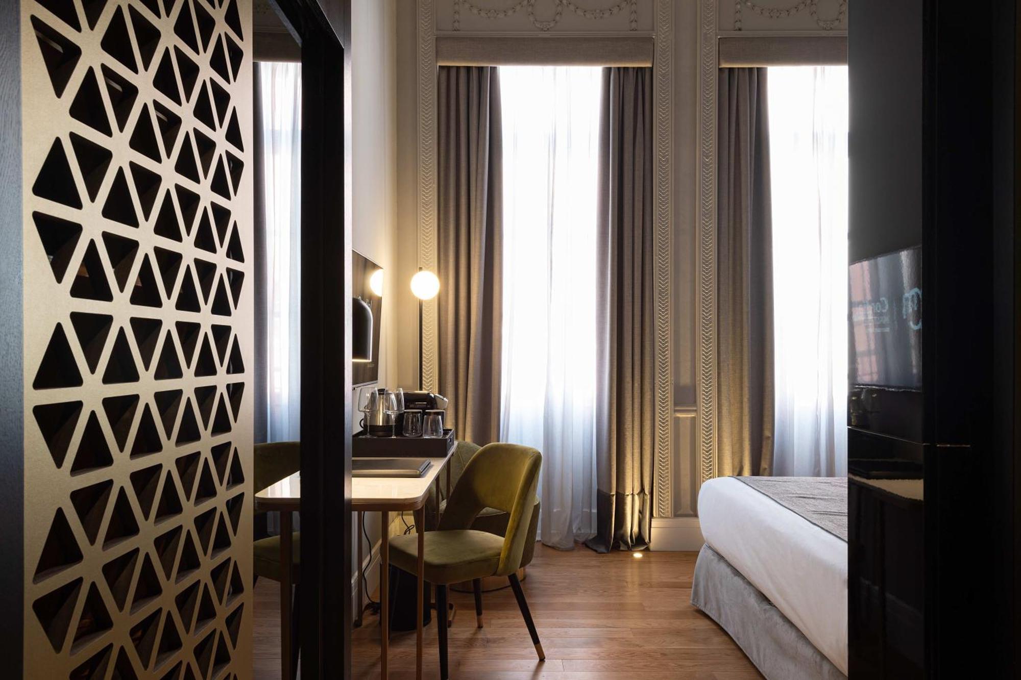 Classic Room,1532904241:JPEG